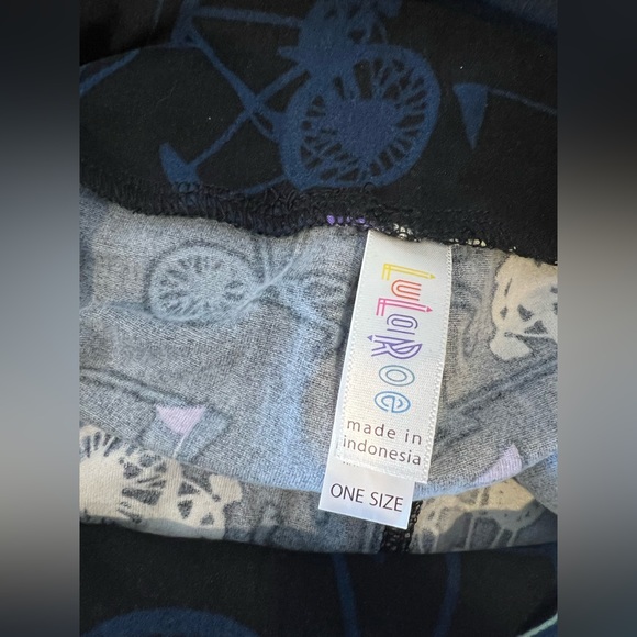 New Lularoe OS Bicycle Bike print leggings One Size - Picture 3 of 6